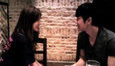 seven和那个朴寒星是真的假的？都叫他们7哥7嫂，越看越像真的。