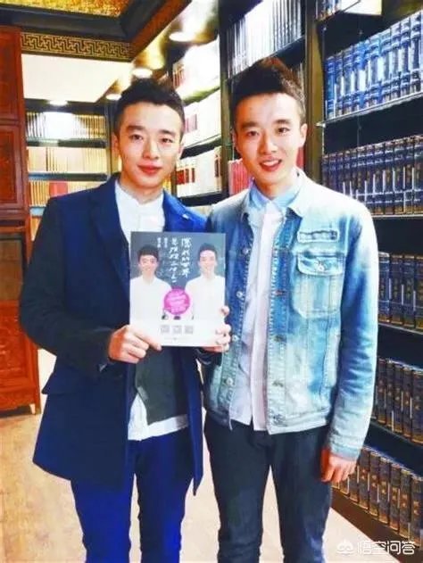 北大最帅双胞胎消费