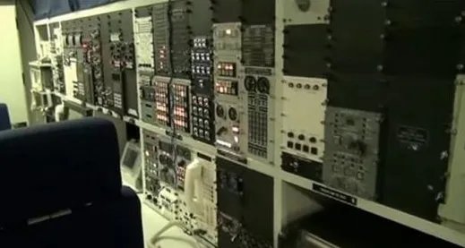 美总统“末日客机”内景是什么样的?