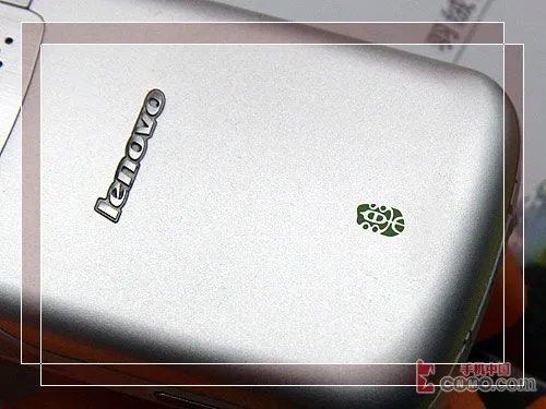 纯情也有大嗓门 联想音乐手机i716评测