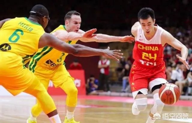 中国男篮70-73负于巴西男篮，易建联9分，赵睿13+3，怎么评价？