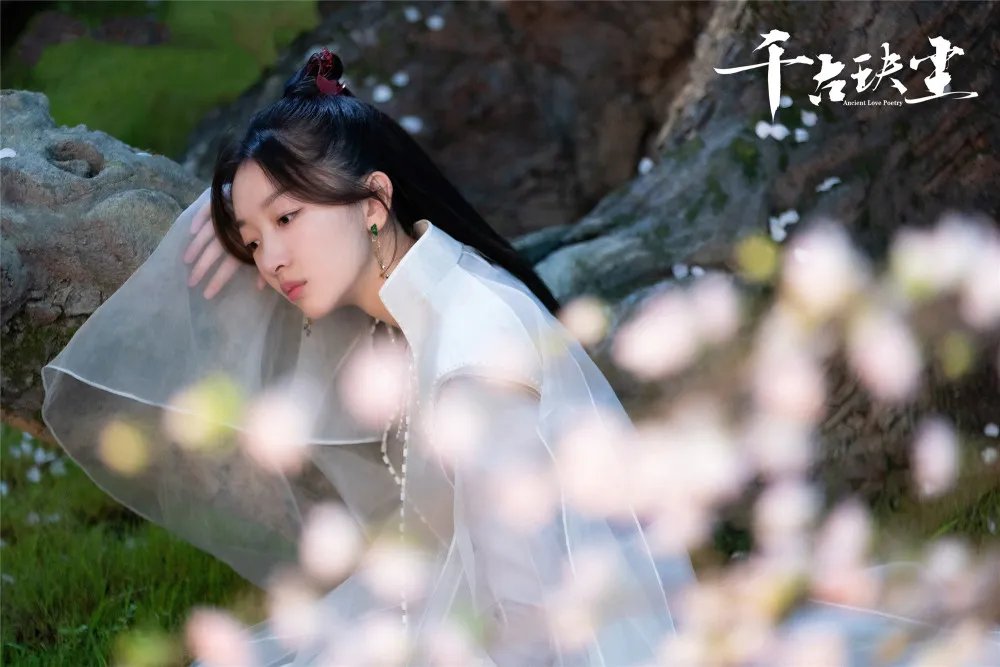 季冠霖回应配音与周冬雨不贴，是段位不够还是配音背锅？