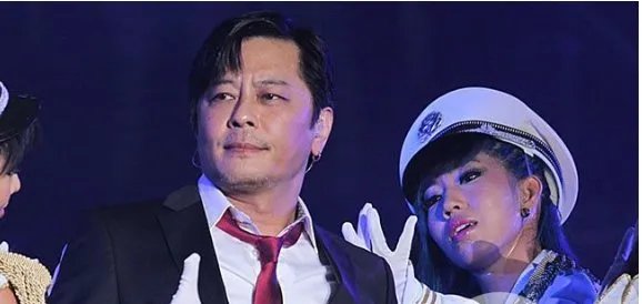 王杰的嗓子是被谁下的毒?是不是得罪了谁?