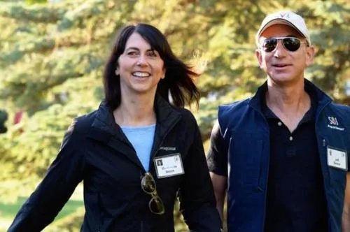 贝索斯前妻成为美国女首富，是亚马逊股价攀升导致的吗？