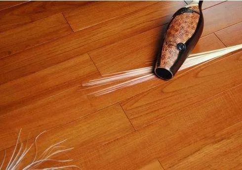 复合地板排名国林地板 复合地板品牌推荐