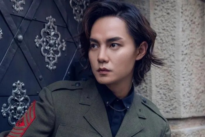 尹正看着瘦了好多，他为了减肥都做了哪些努力？