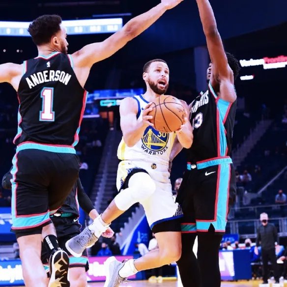 库里加冕NBA常规赛得分王！乔丹之后年纪最大得分王