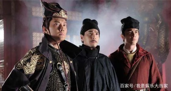 林更新发文称赵又廷丑就不要来探班，却被他的评论区笑死，都发生了些啥？