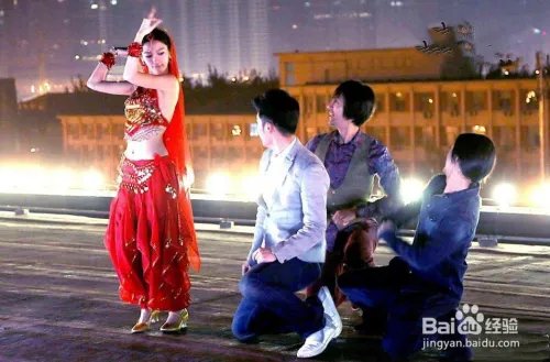 公司年会可以唱什么歌曲？