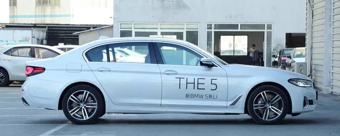 二线豪华品牌汽车有哪些,二线豪华汽车品牌排行