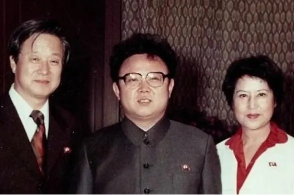 崔银姬逝世对世界有没影响？