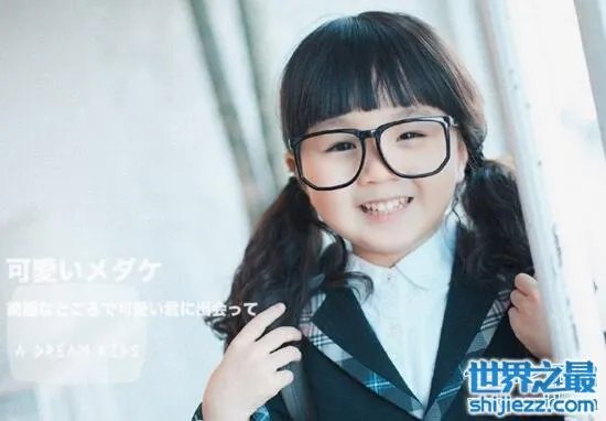 小山竹的真名叫什么，素人萌娃纪美伊萌翻众人 