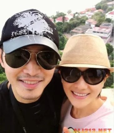 大男子成小跟班 盘点娱乐圈里的“母老虎”