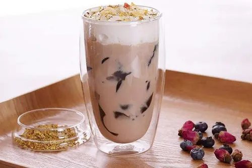 香飘飘上半年仅仅赚了两万块，是因为创新出了问题吗？