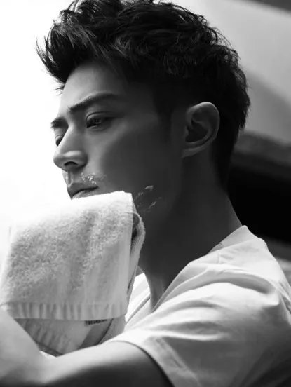 霍建华林心如公开恋情 霍建华个人资料被热搜