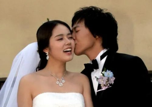 宋慧乔宋仲基大婚，哪些韩剧里的CP现实中也终成眷属？