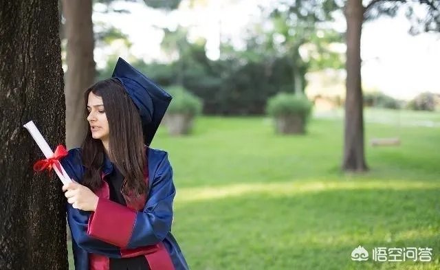 2019考研分数线出来了，你觉得今年考研容易么？