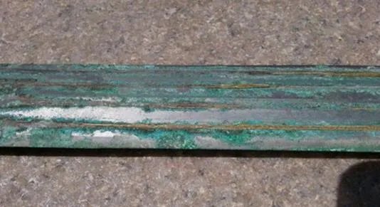 男子迁坟挖出这物 专家的话惊人