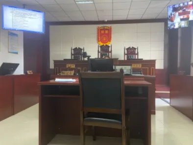 警方通报“女老板殴打员工”事件，事情的起因到底是什么？