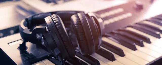 西虹市首富王力宏唱的什么歌