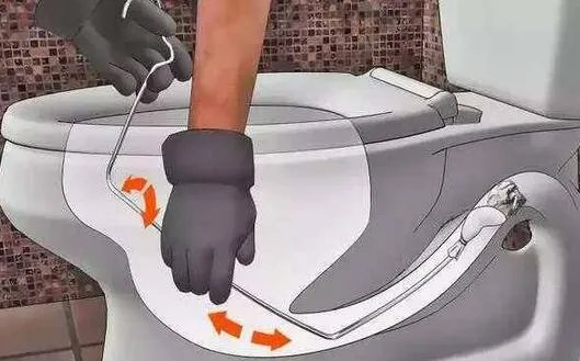 马桶堵了如何快速疏通   五招轻松搞定坐便器堵塞问题