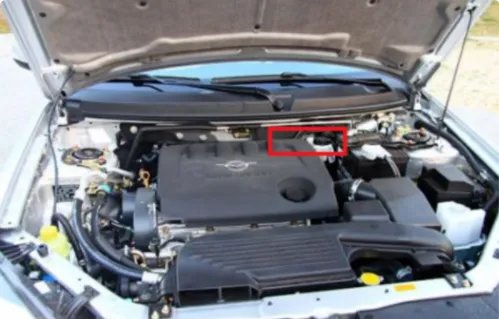 江淮和悦a30的发动机号刻在哪里?