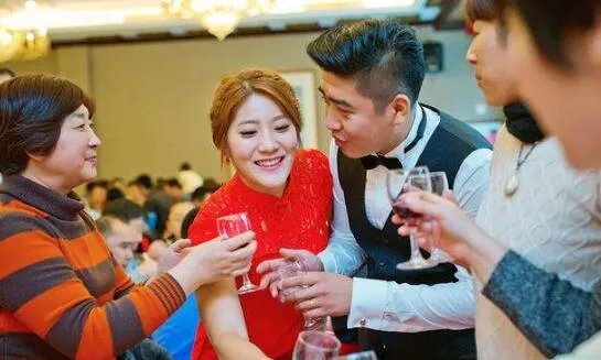 一般酒席多少个菜 一般酒席多少钱一桌