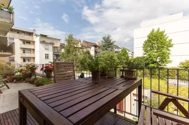 环球家居▶巴塞尔的色彩艺术套间