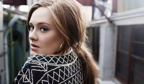 阿黛尔离婚后都发生了什么？