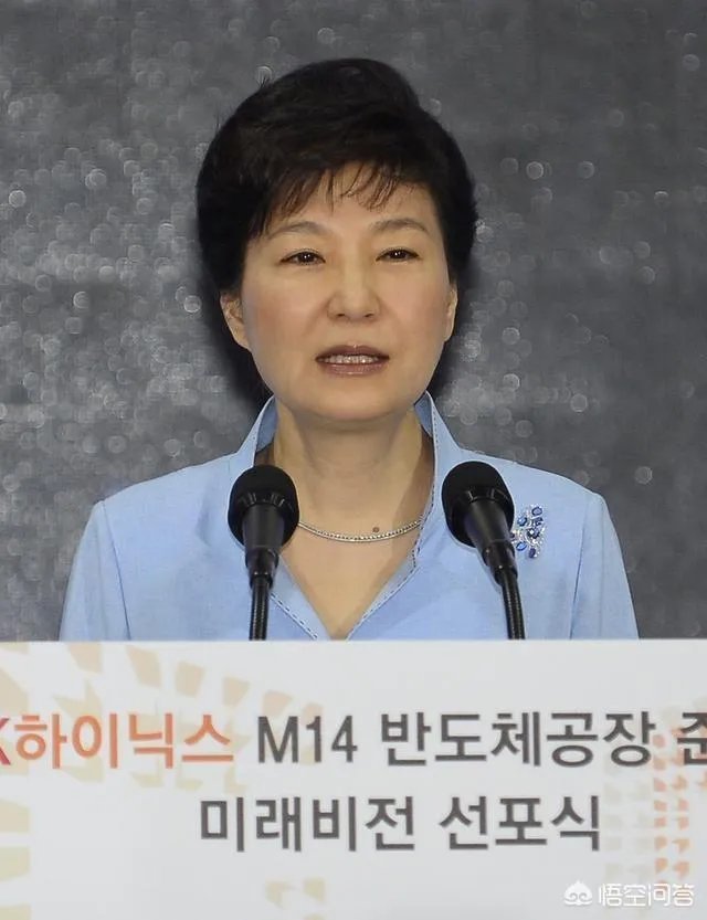 李明博和朴槿惠在看守所的待遇有什么不同？