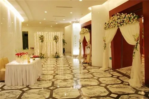 兰州婚庆公司择选方法 高价婚礼就高端吗