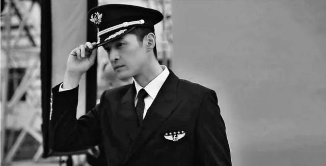 “仙剑留守儿童”胡歌在唐嫣婚礼献唱,胡歌为什么不结婚?