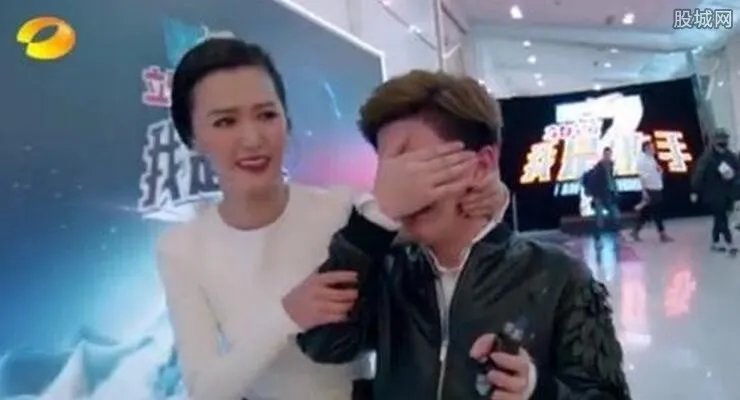 谭维维经纪人张大大 张大大家庭背景惊人遭扒