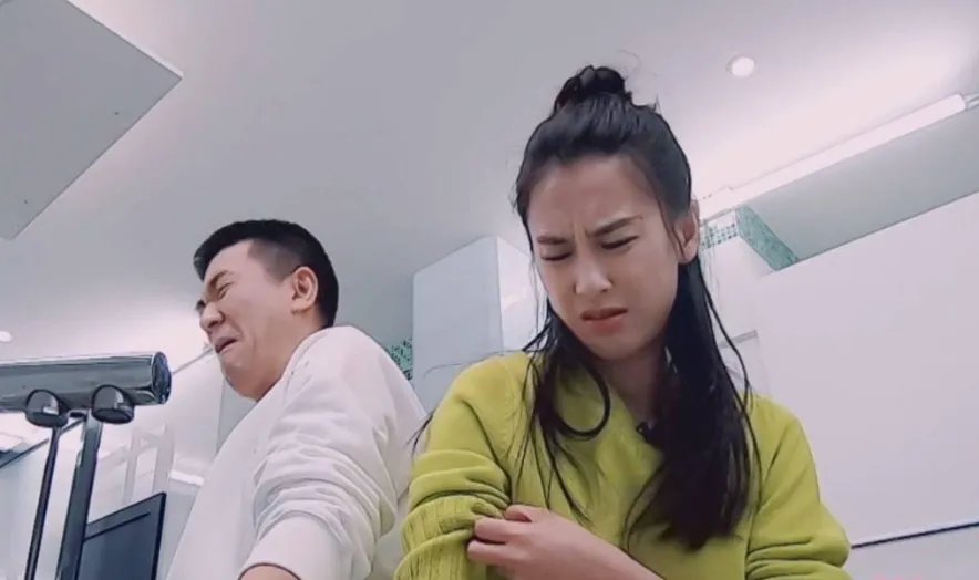 杨子大女儿近照曝光，19岁赶超黄圣依，你怎么看？