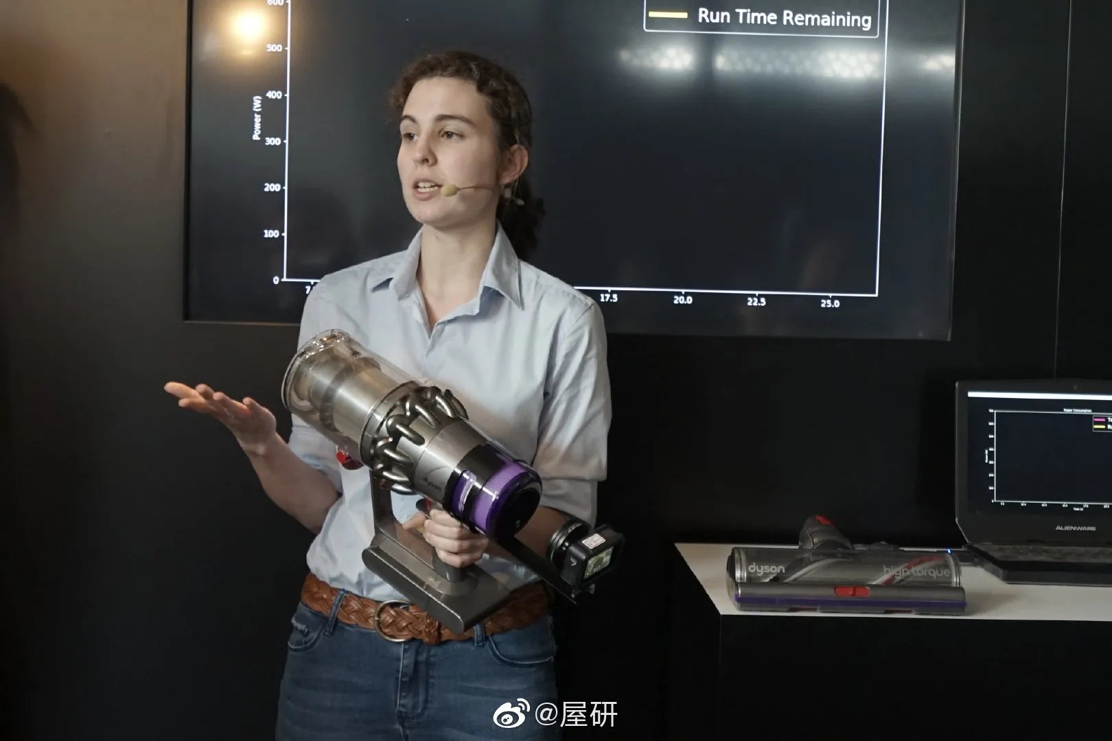 下午参加了Dyson的新品分享会，作为主角的V11也太炫酷了...