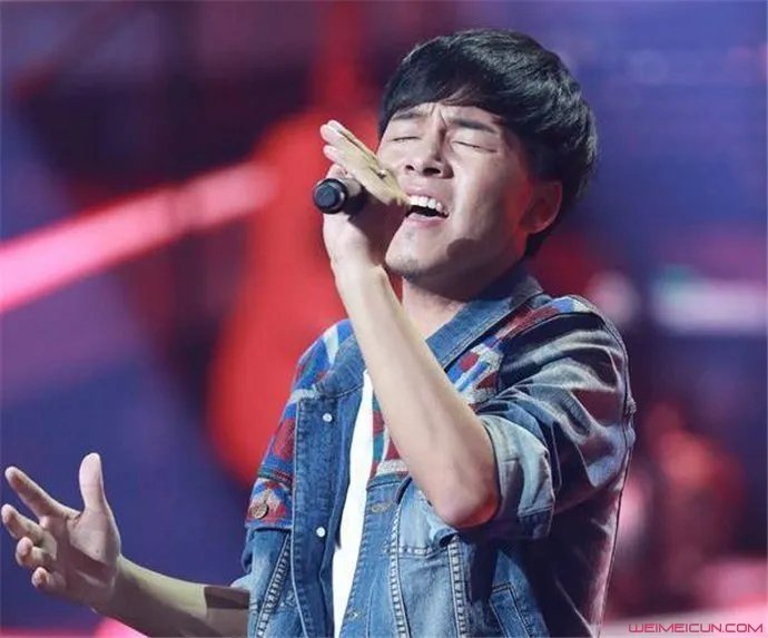 旦增尼玛结婚照老婆 仅仅只是谣言吗