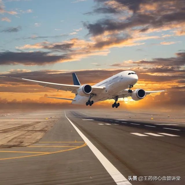 如何看待3月21日河北省内新增一例境外输入病例，如果还有持续的境外输入，河北省的学校会到几月份开学？