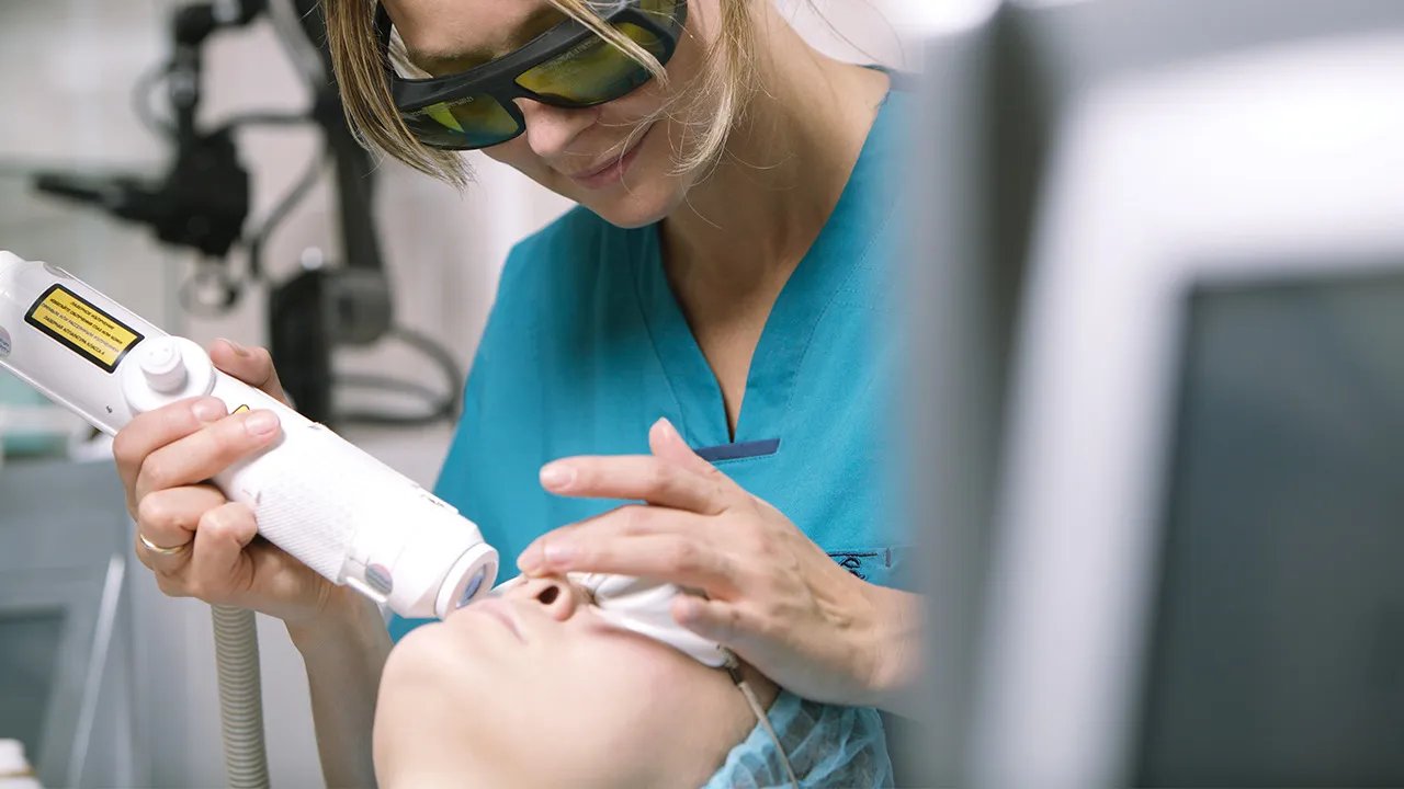 怎样治疗面部色斑