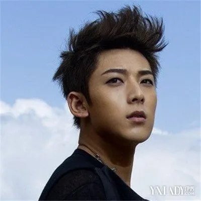 男士怎么烫飞机头呢3步教你打造潮流发型