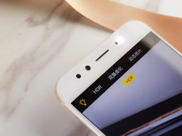 oppo拍照手机和vivo X9哪个好？