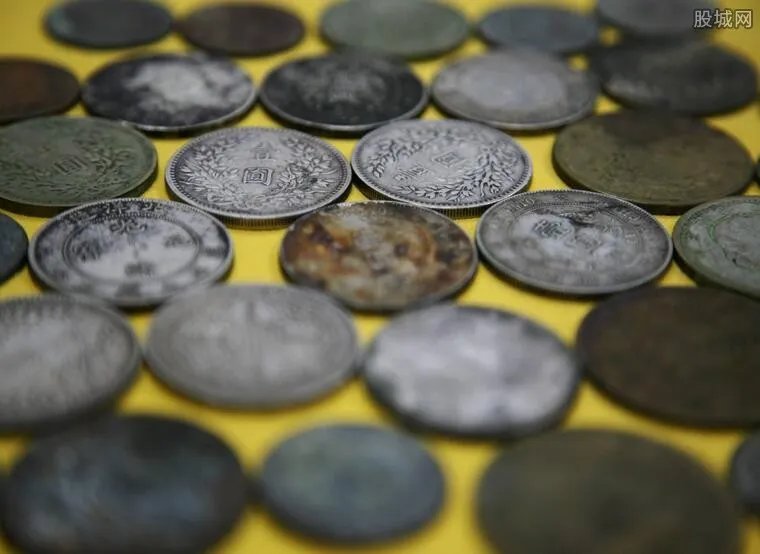 河道清淤抽出古钱 这些古钱有收藏价值吗