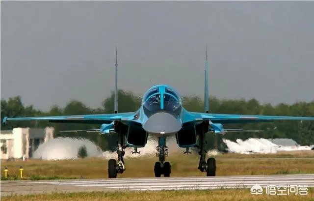 苏-32战斗轰炸机和苏-34战斗轰炸机有什么区别？