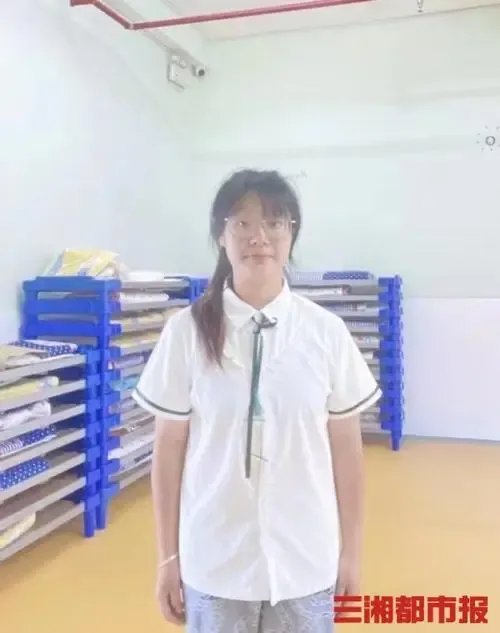 16岁女孩湍流中连救两名男子！女孩是怎么做到的？