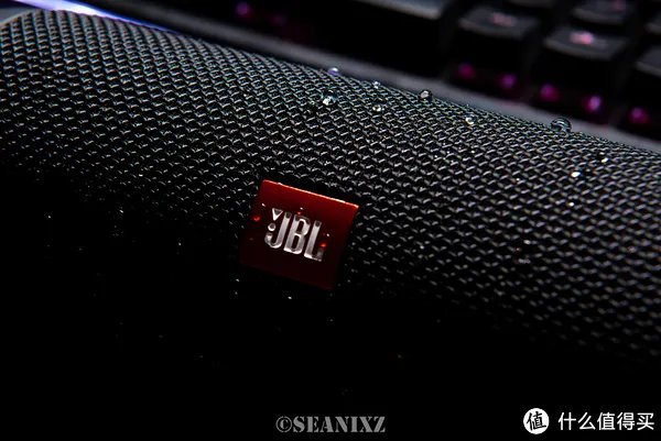 jbl蓝牙音箱怎么样