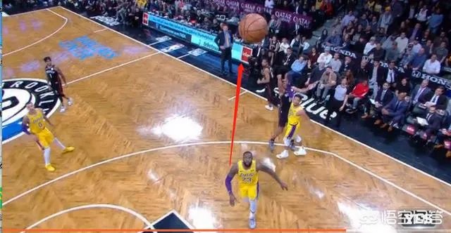 杜德利面对詹姆斯投进关键三分，为什么詹姆斯没有跳起来去干扰投篮，你怎么看？