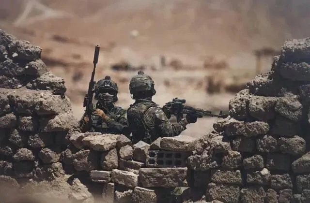 俄雇佣兵猛攻美军阵地，美俄是否濒临最终摊牌？