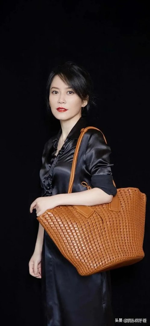 对于终将逝去的青春，你爱的那个少年还在你身边吗？