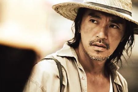 如何评价黄渤在上海国际电影节上获奖时说总是演喜剧是没有出息的?