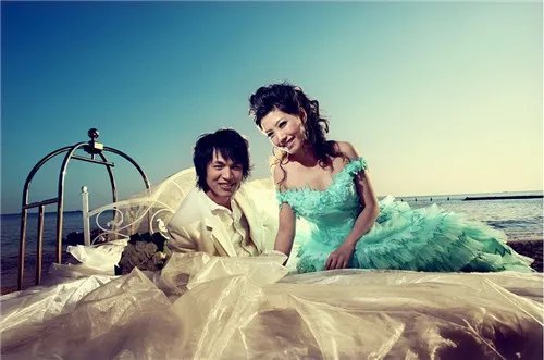 青岛哪里拍婚纱照好 婚纱照姿势大全