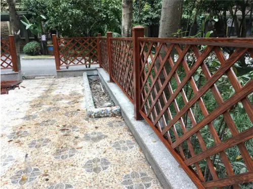 铁栅栏还是木栅栏 安装围栏注意事项